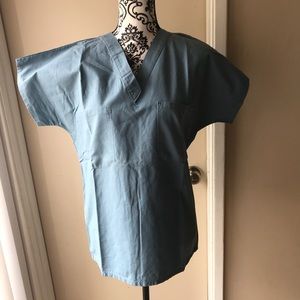 Medline Blue scrub top XS